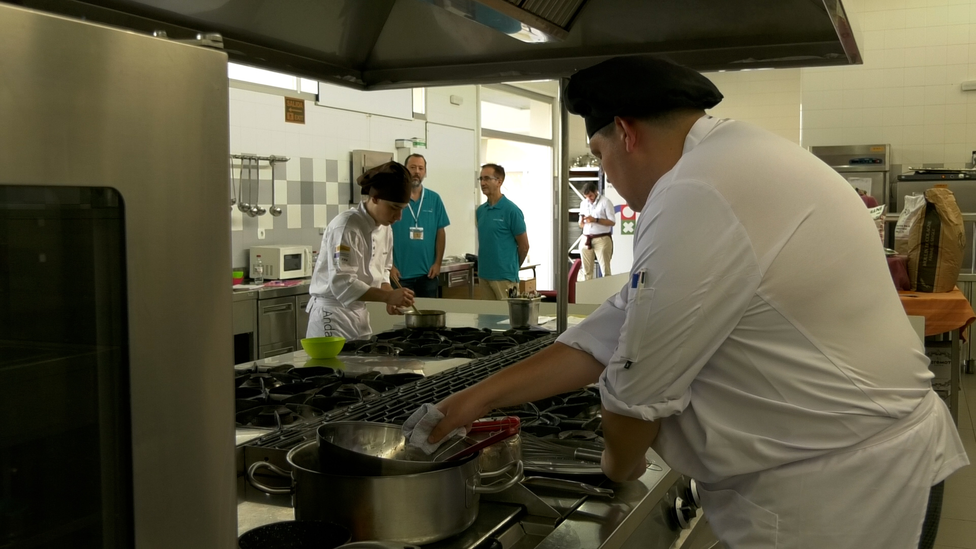 01130016.MP4.14_59_33_47.Imagen fija001